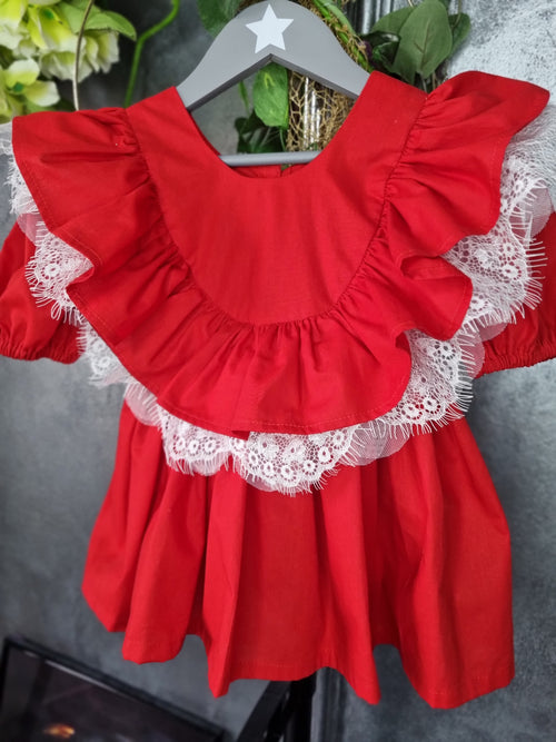 rochie din bumbac certificat oeko tex accesorizat cu dantelă și chiloțel pentru bebe versatil si realizabil din diverse culori și nuanțe atelier ivi exclusiv