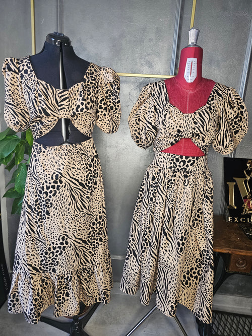 set din bumbac cu imprimeu animal print leopard orice impreimu culori uni form,at din fjusta clos si top cu decolteu și mâneci scurte bufante prindere in fermoar pentru damă set matchy matchy cu rochii asortate mamă fiică